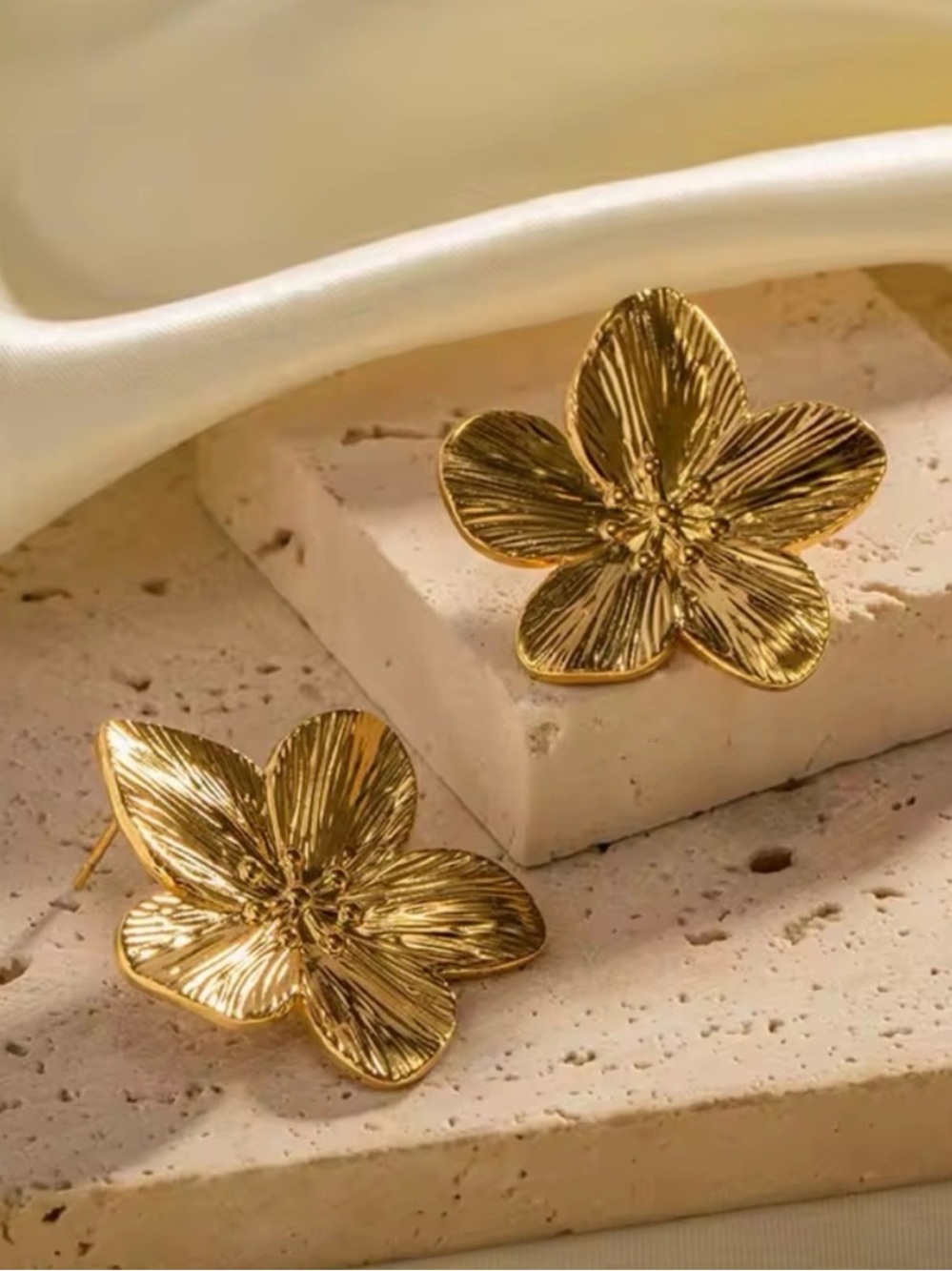 Gold tone Stainless Steel Butterfly Stud Earring Waterproof